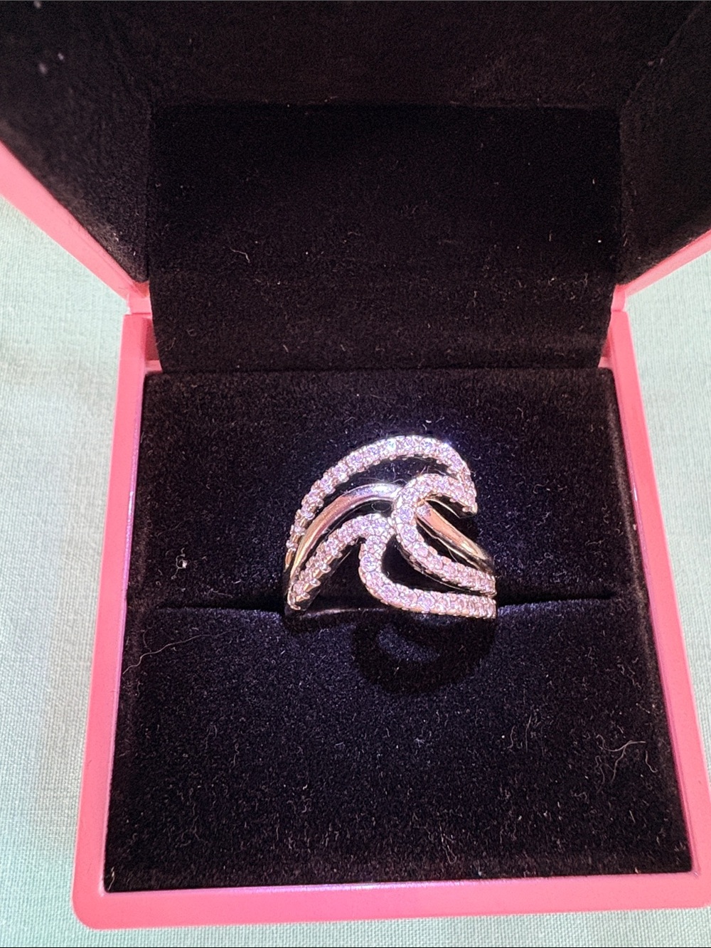 Sterling Silver Wave Ring with CZ Stones like new Sz 7